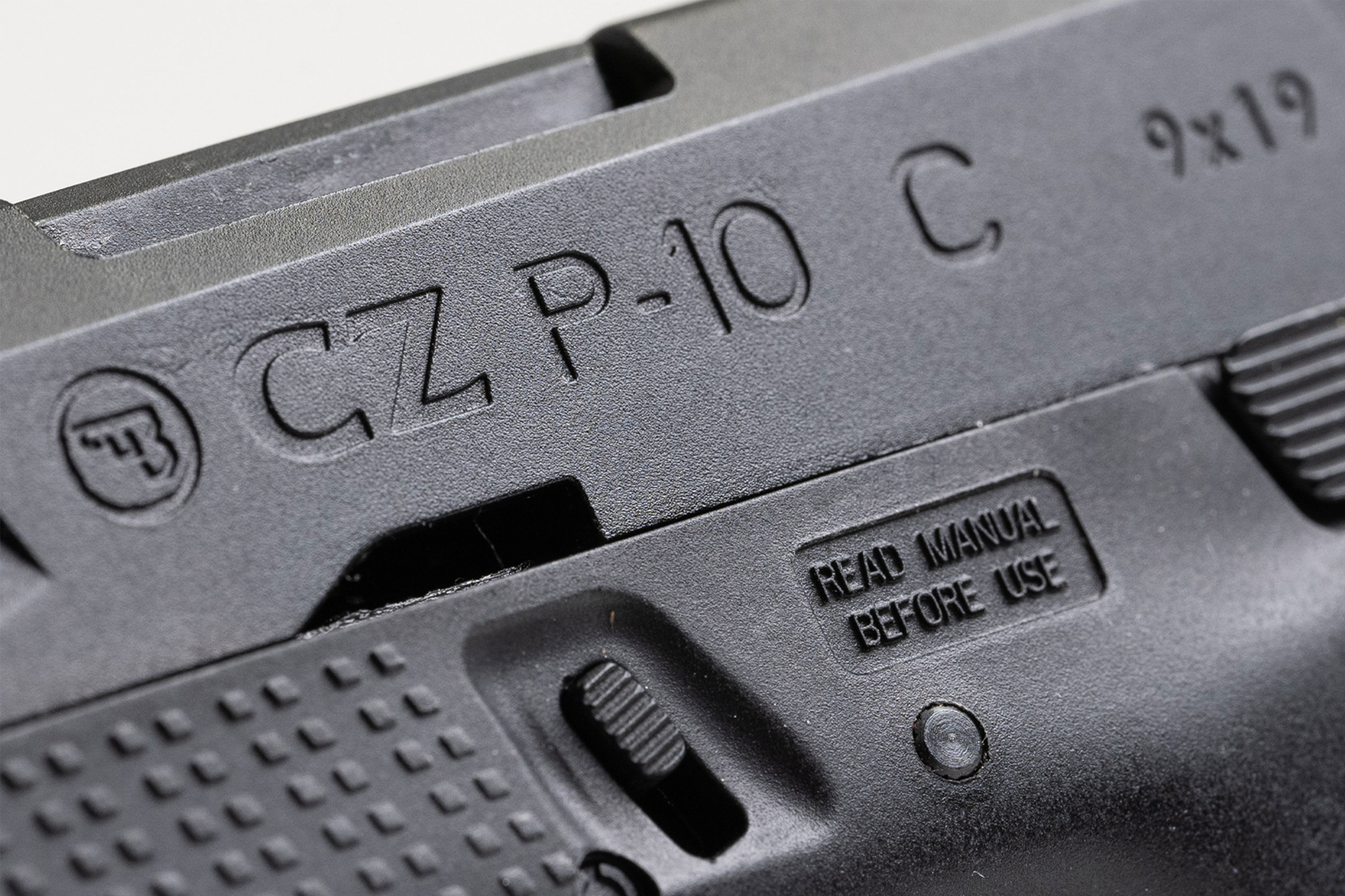 CZ P-10C Schwarz 6mm - Airsoft Co2 BlowBack